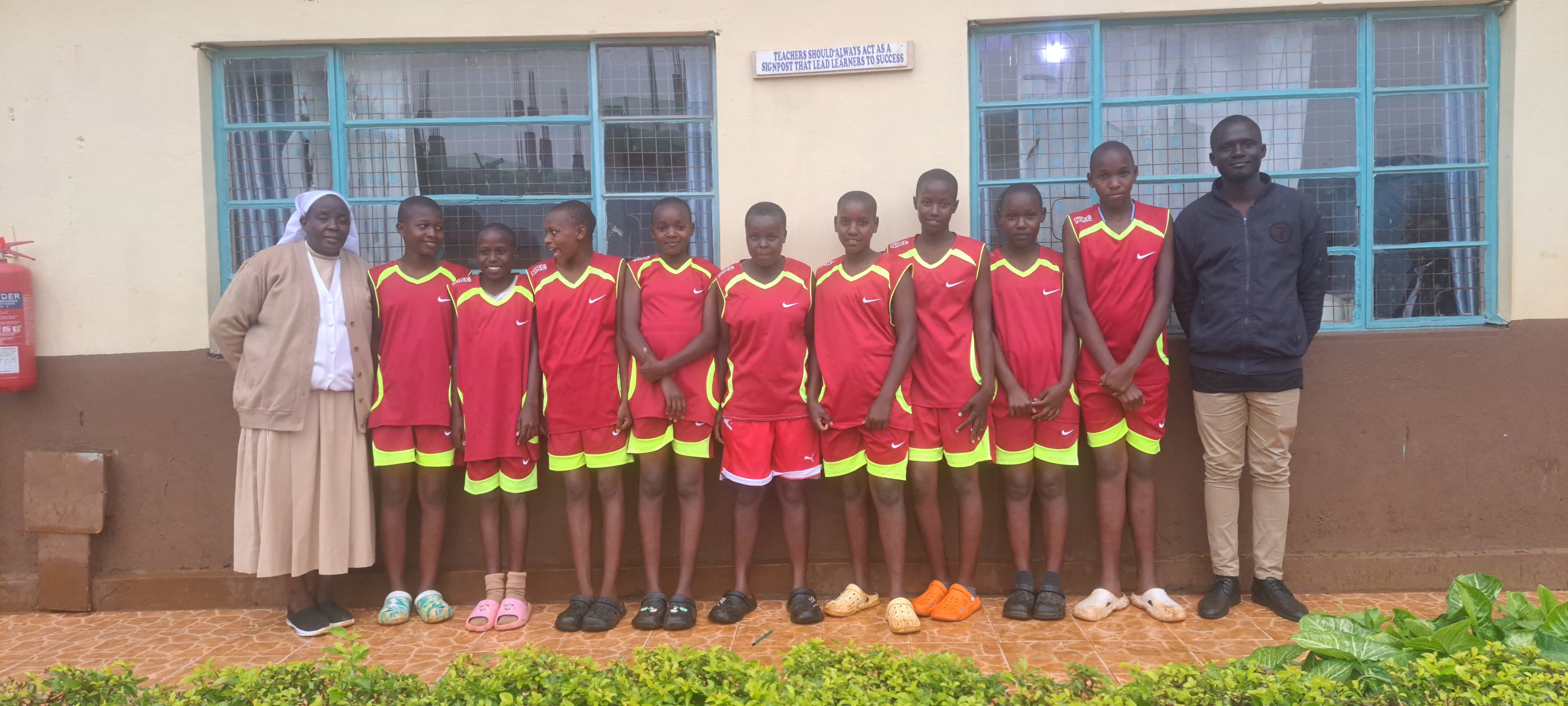 VOLLEYBALL TEAM